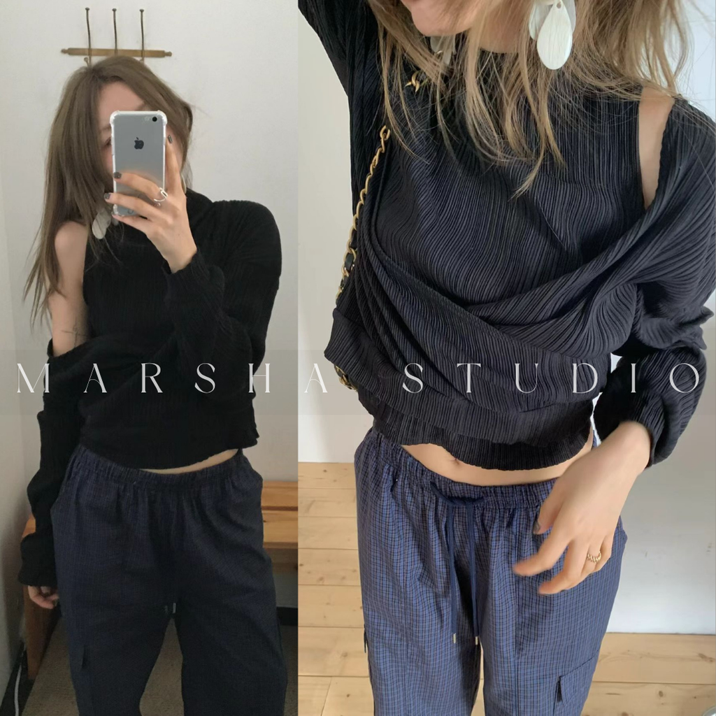 POST❮韓國❯6CK11細坑條兩件式上衣 女微高領背心＋V領斜肩長袖 多穿法設計感套裝5