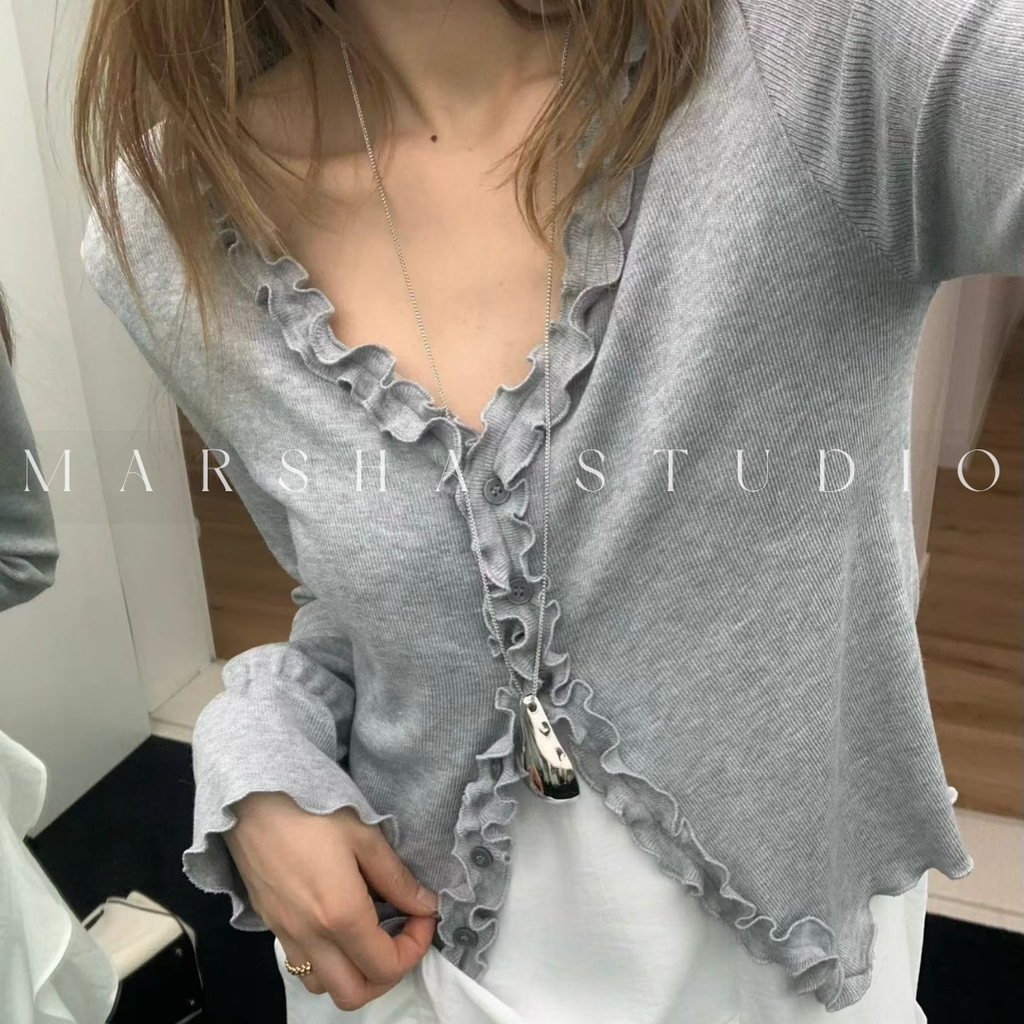 POST❮韓國❯6CK06荷葉滾邊V領開襟長袖上衣 袖口抓皺造型修身外搭⏝現貨+預購 ꩜ MARSHA STUDIO7