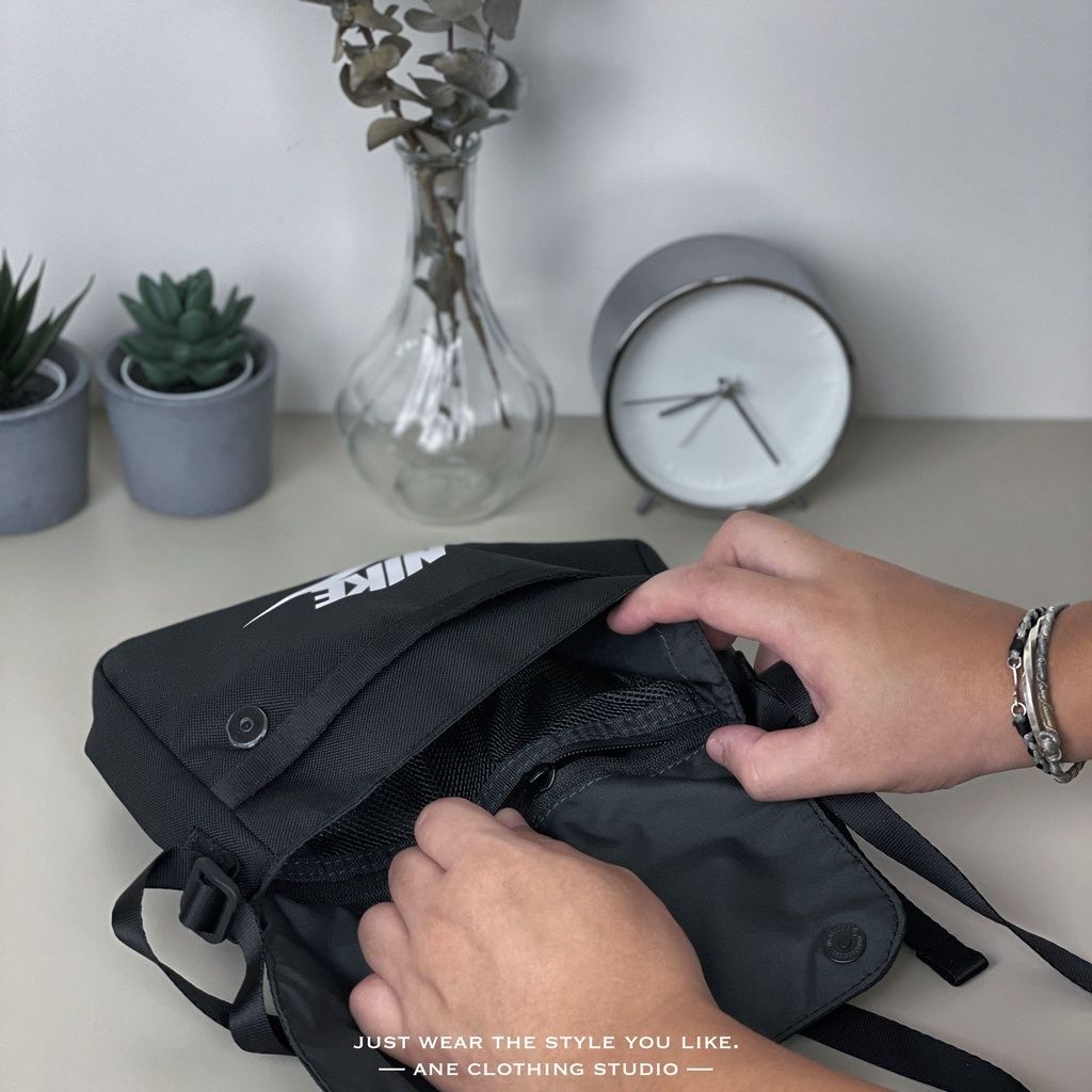 sg-11134201-22100-qnsar5ewgniv3c