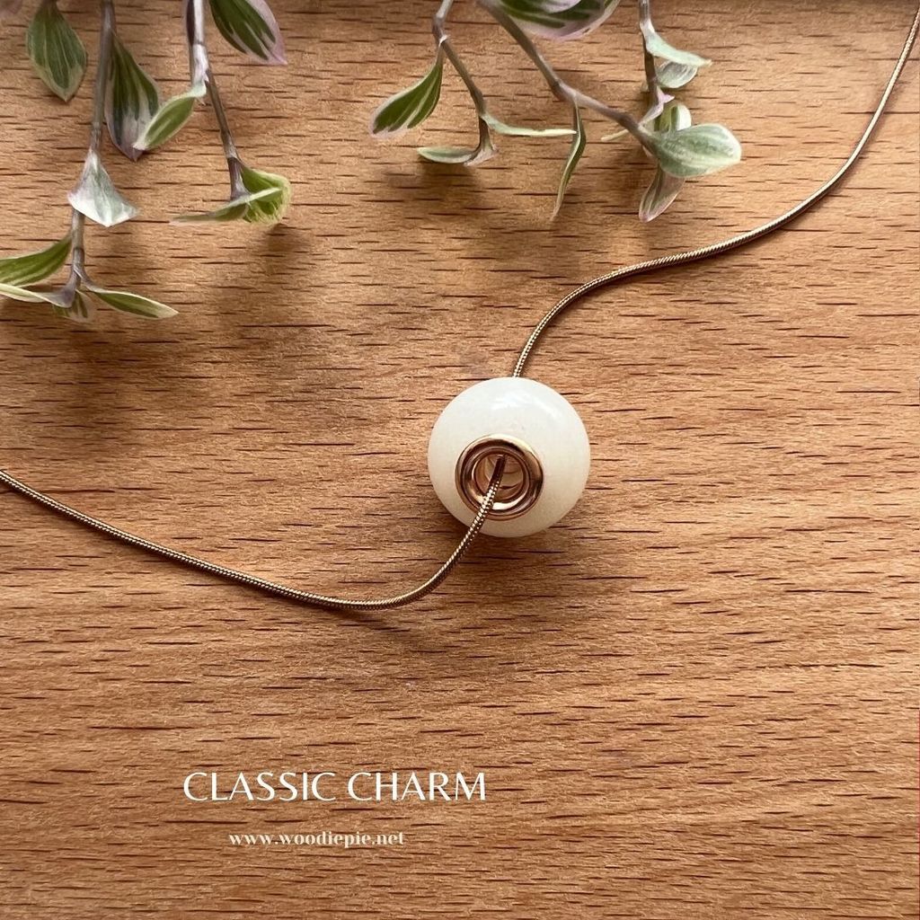 Classic Charm (27)
