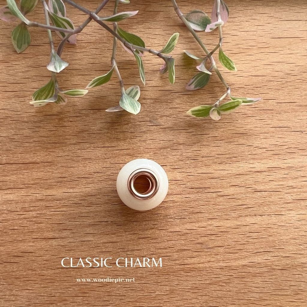 Classic Charm (23)