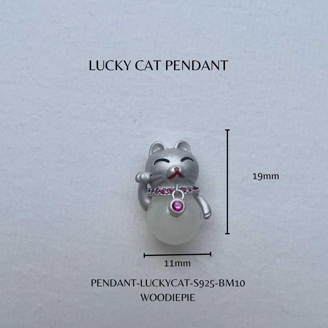 Lucky Cat Pendant BM 925