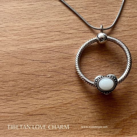 Tibetan Love Charm (1)