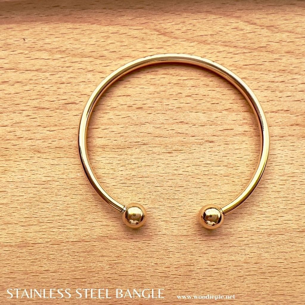 Accessories 11
