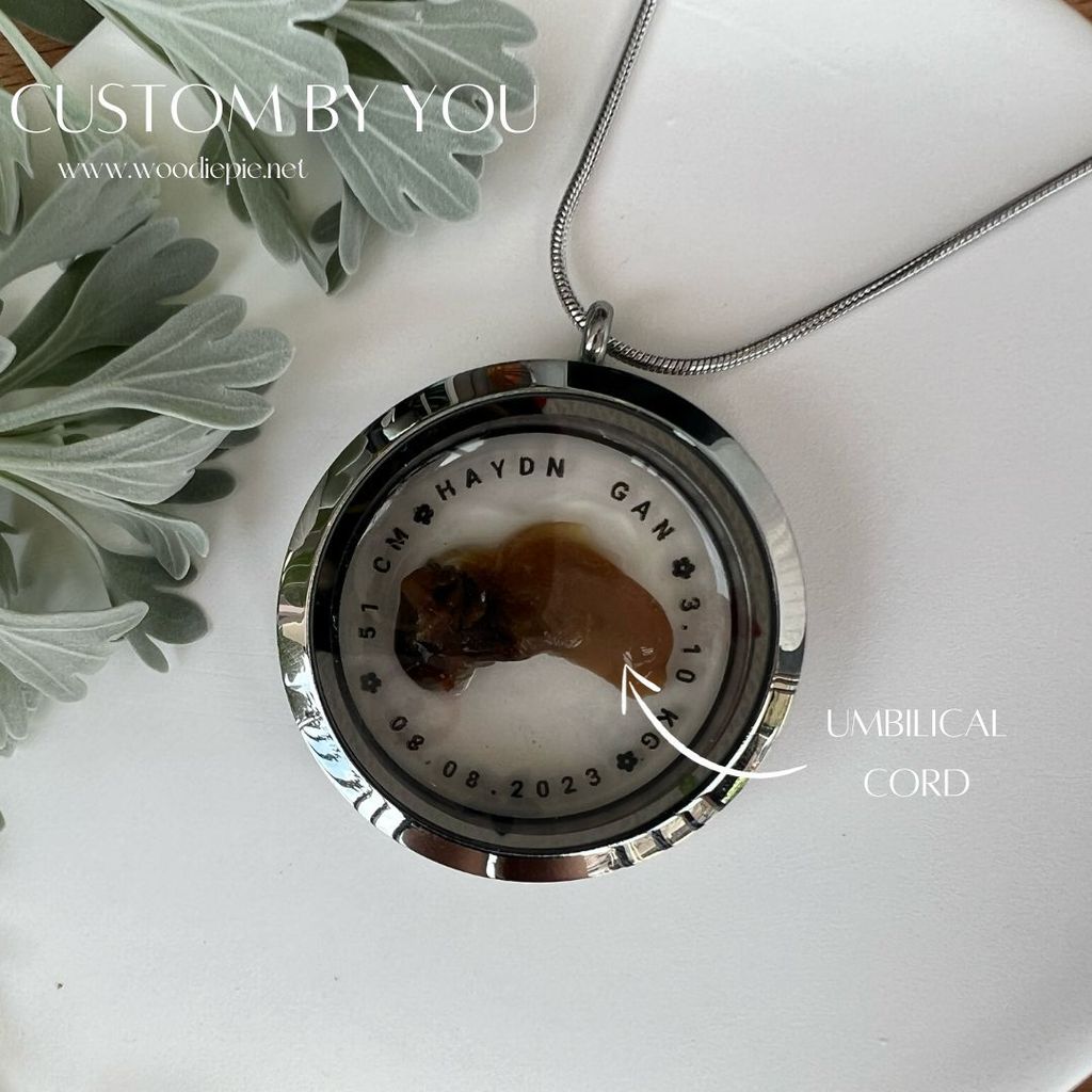 Umbilical cord keepsake