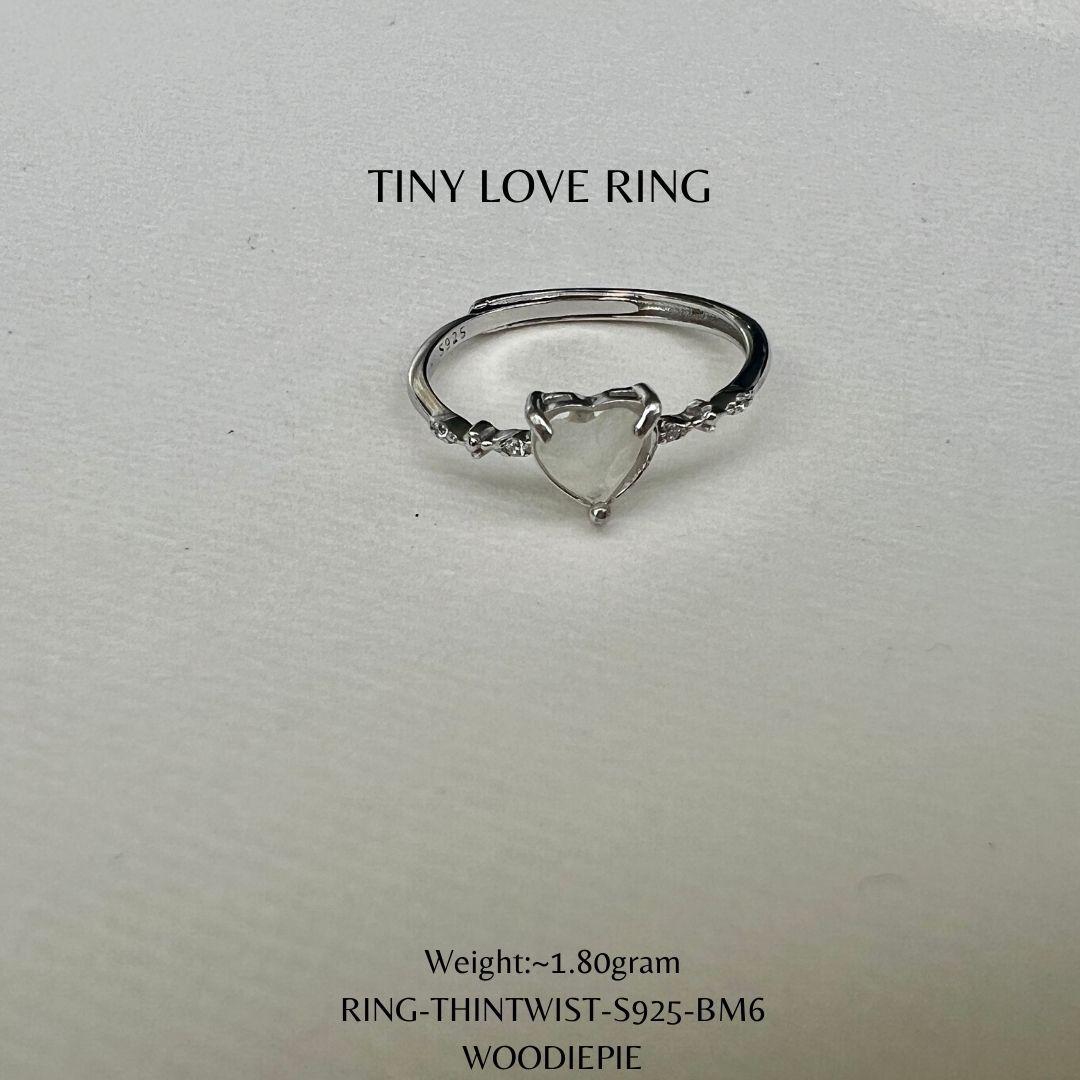 Tiny Love Ring (3)