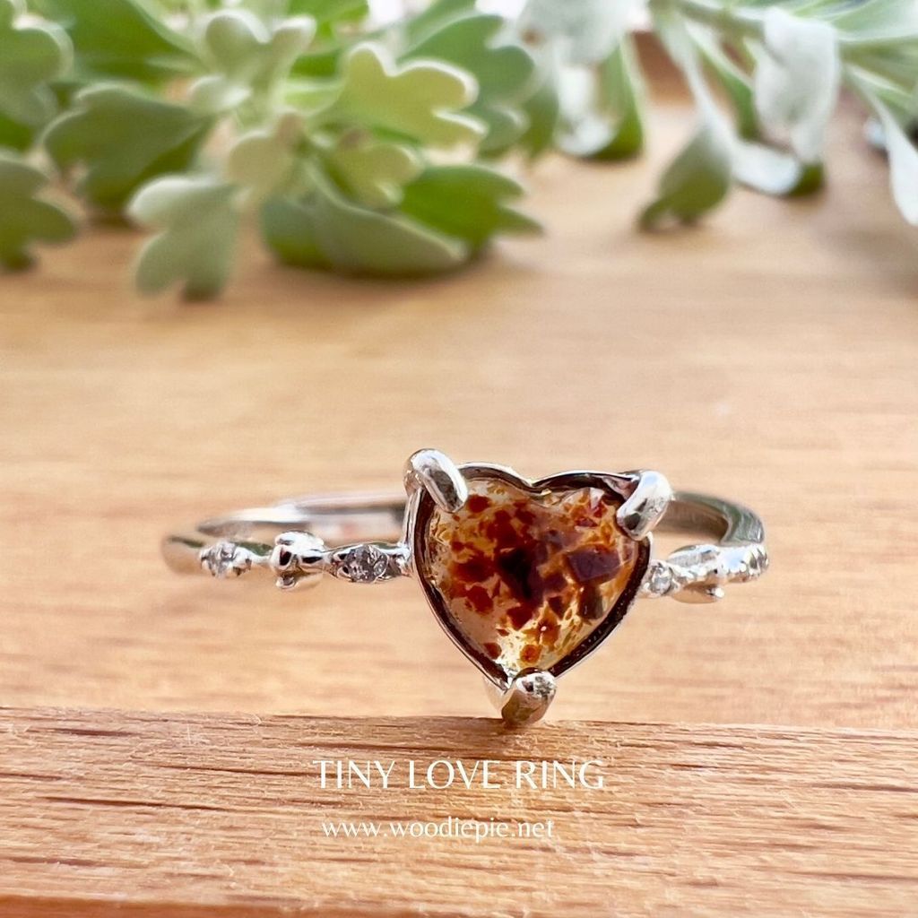 Tiny Love Ring (15)