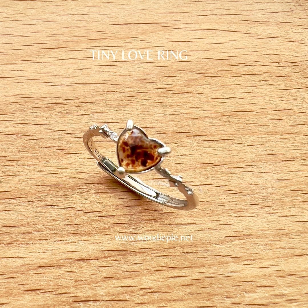 Tiny Love Ring (9)