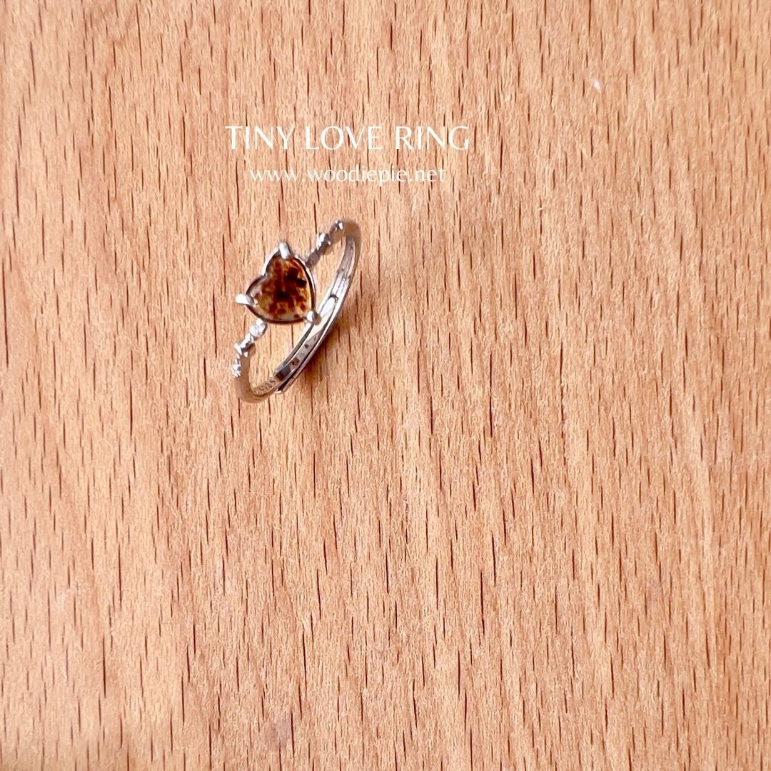 Tiny Love Ring (8)