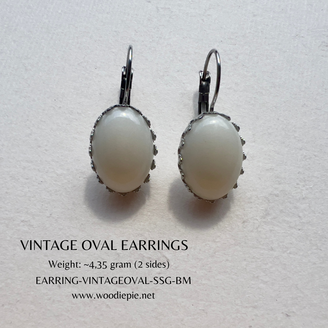 Vintage Oval Earring