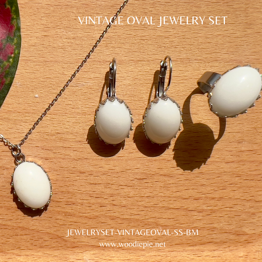 Vintage Oval Jewelry Set (4)