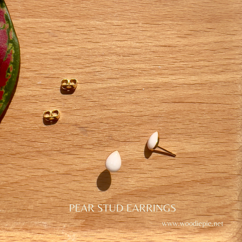 Pear Stud Earrings (3)