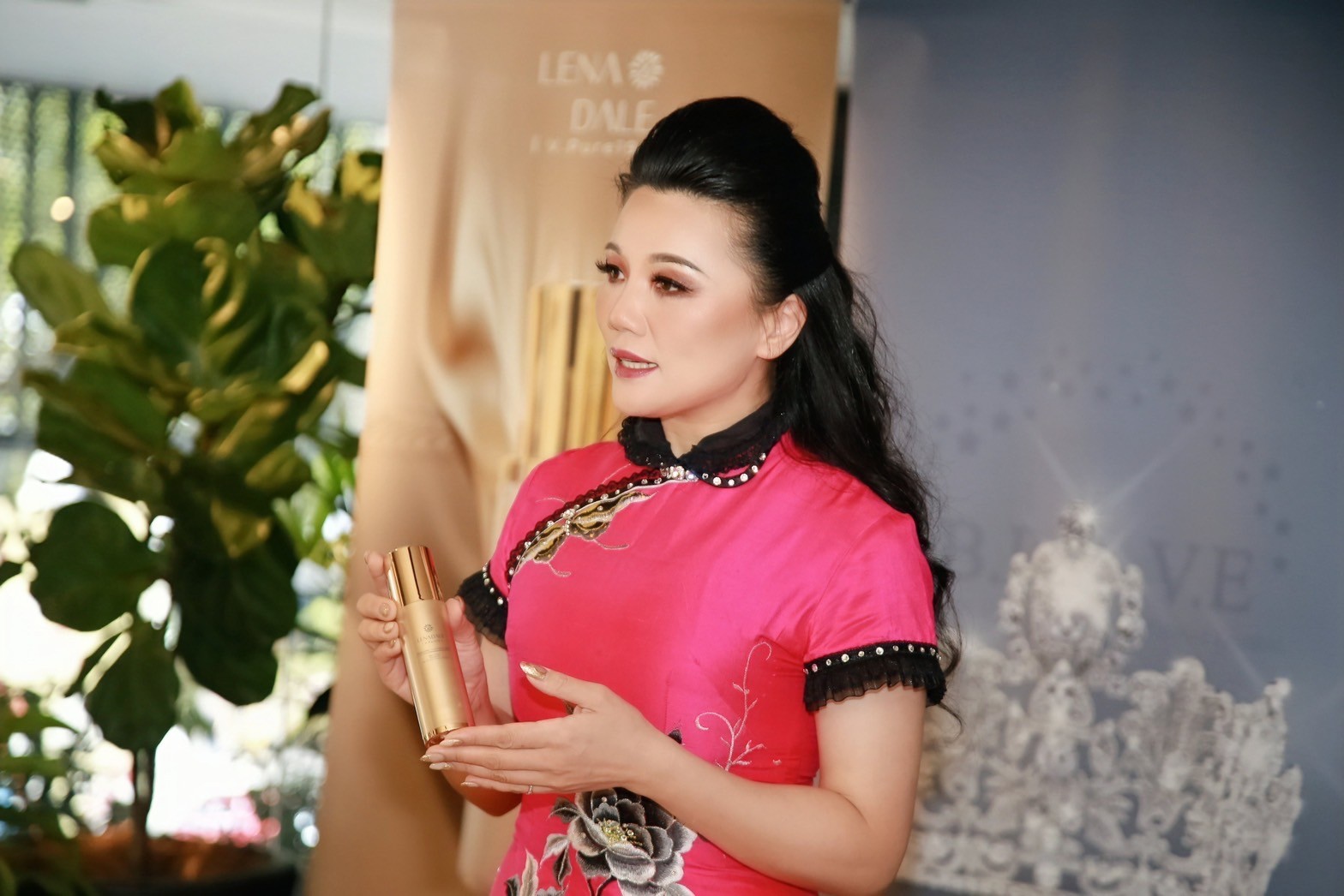 LINE_ALBUM_LenaDale Soft Launch 2023_231115_5