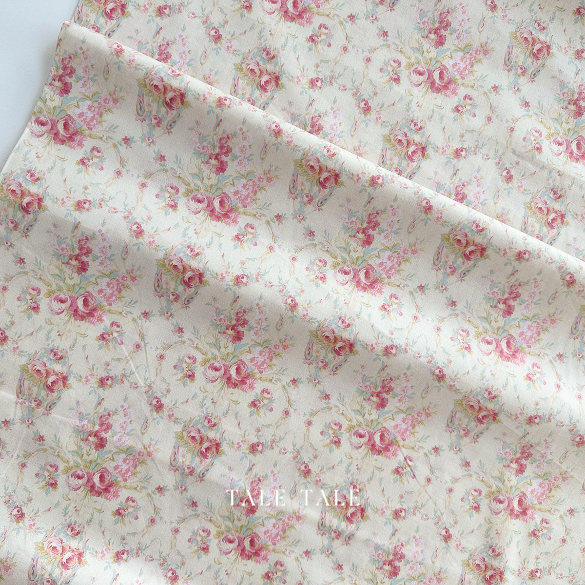 美國品牌棉布-宮廷夏洛蒂-米黃-Y4612-57-6