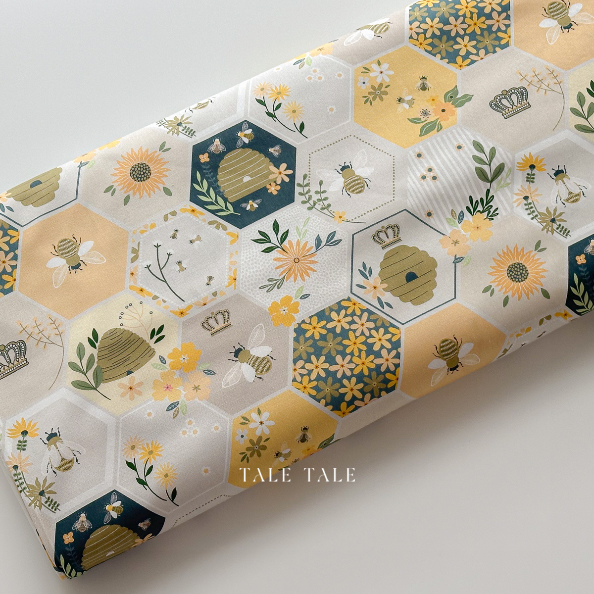 美國品牌棉布-鄉村六角蜂巢(小)-奶油-STELLA-D3060-MULTI-$210半碼-3