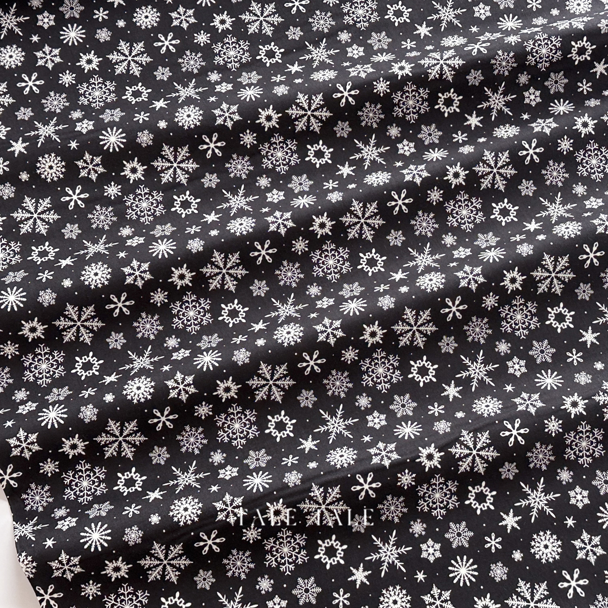 美國品牌棉布-夜晚雪花-夜光效果-3950G-99-$225半碼-4