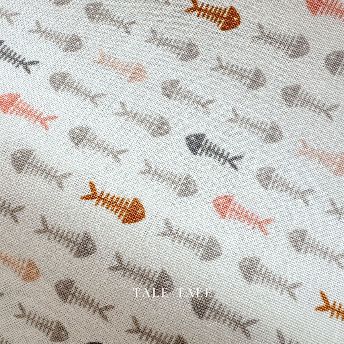 美國品牌棉布-繽紛魚骨頭-米-SD103-DF3-3