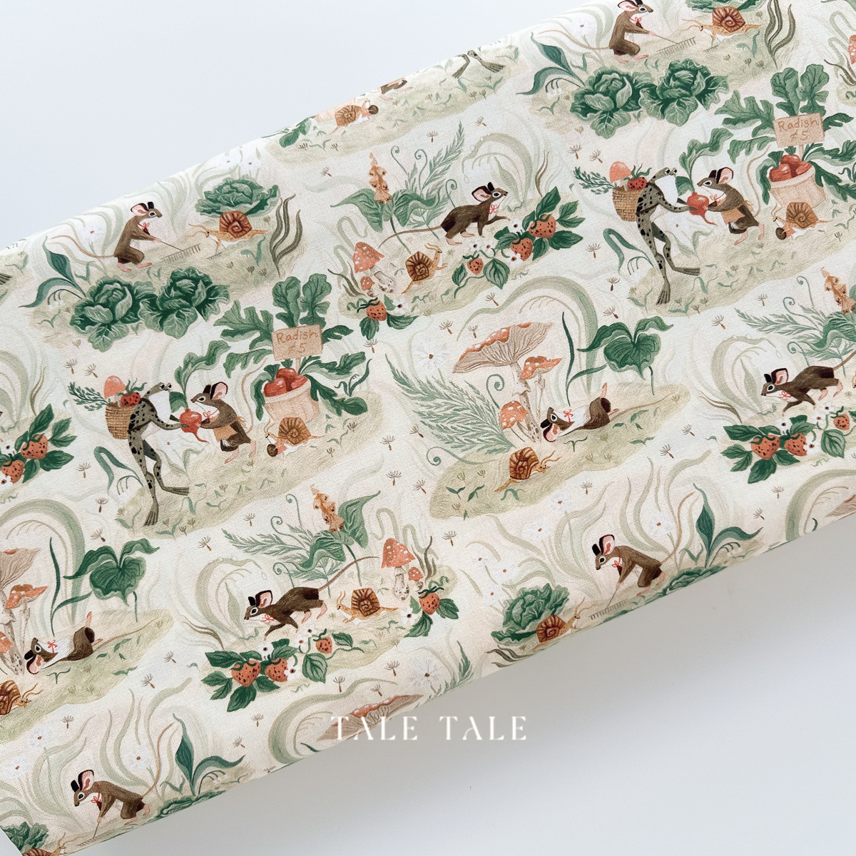 美國品牌棉布-小鼠的鄉村生活-ST-DRR3256VANILLA-1