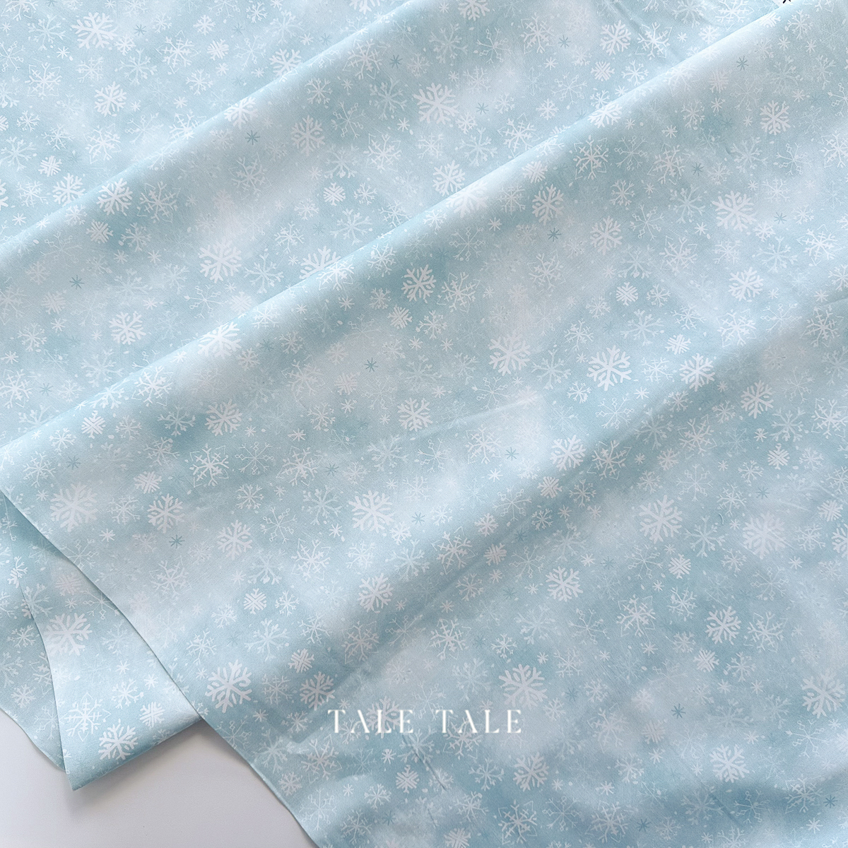 美國品牌棉布-極地雪花-冰晶-Y4554-32-3