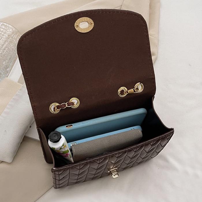 f1e4d114b21042658fa227fd8a1e1793~tplv-aphluv4xwc-origin-jpeg