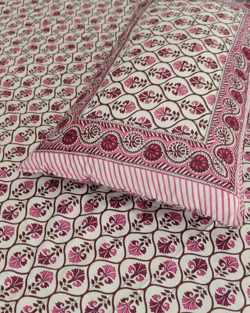 Bedding CL Trellis Pink 4