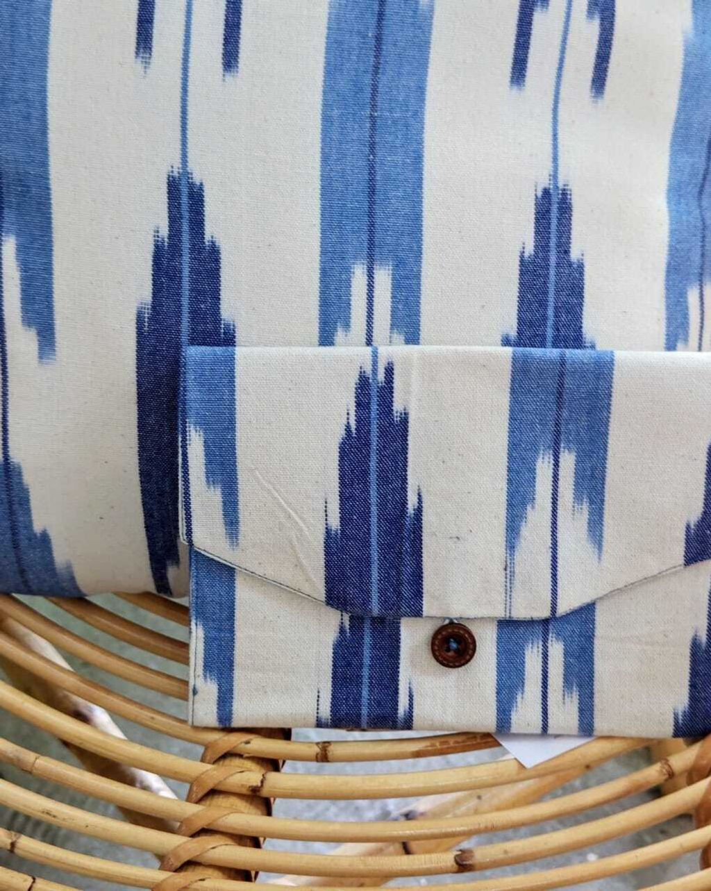 CC ikat chevron beige blue 45 5