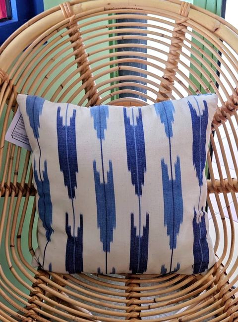 CC ikat chevron beige blue 45 1