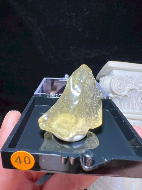 LINE_ALBUM_黃金利比亞隕石525_260525_10