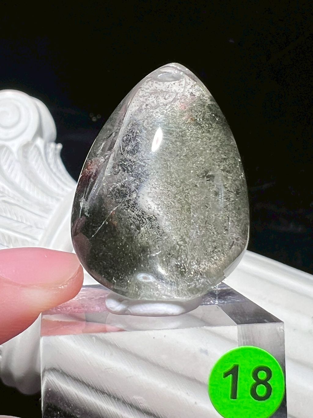 LINE_ALBUM_幽靈吊墜_260210_6