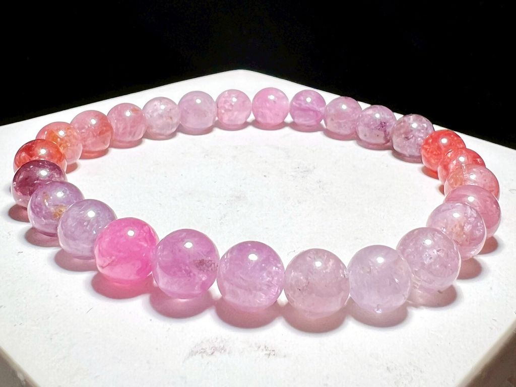 LINE_ALBUM_手珠49_260302_16