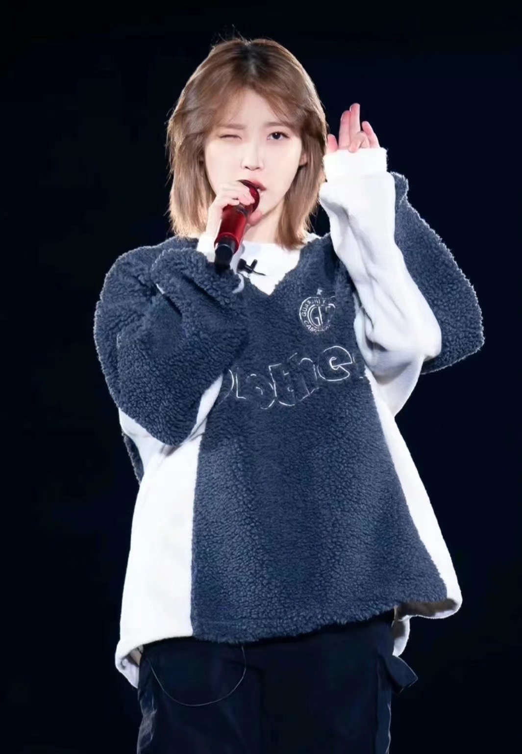 19B9531E-B353-4BD0-BD1D-EF01ACB95DB0