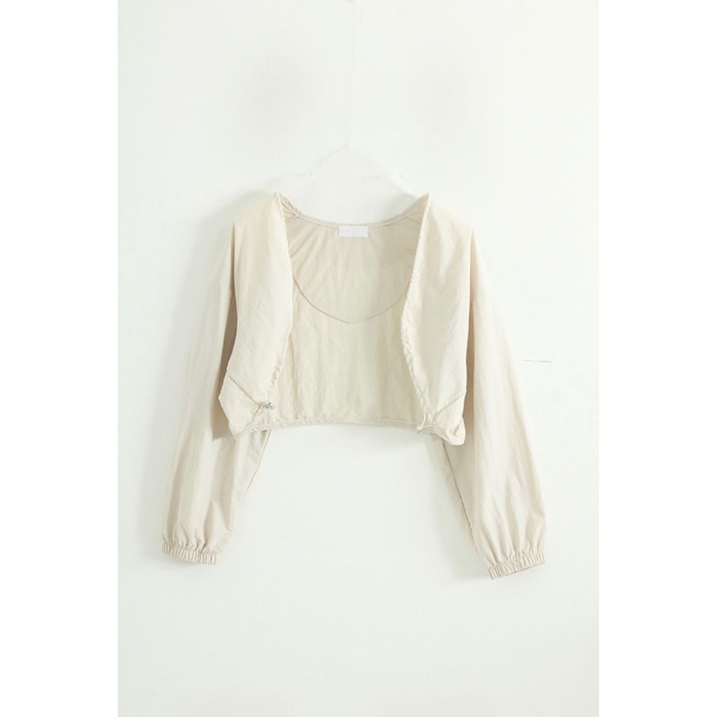 tw-11134207-7r992-ln363i2v7izj85