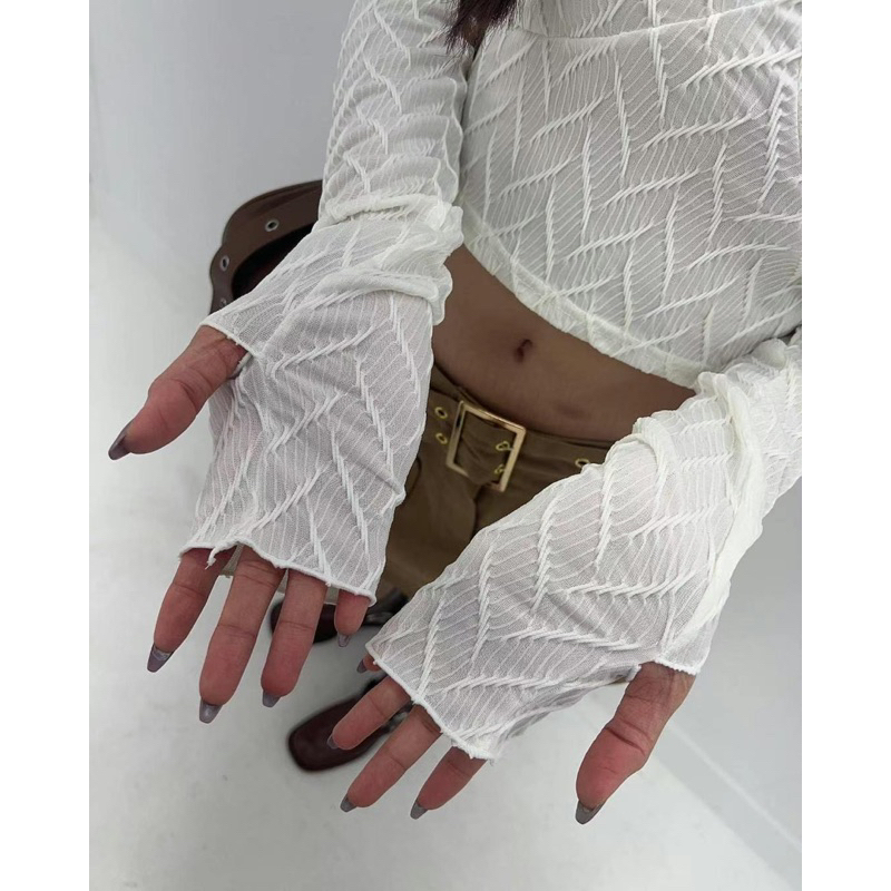 tw-11134207-7r98x-ln2nffoorw0v97