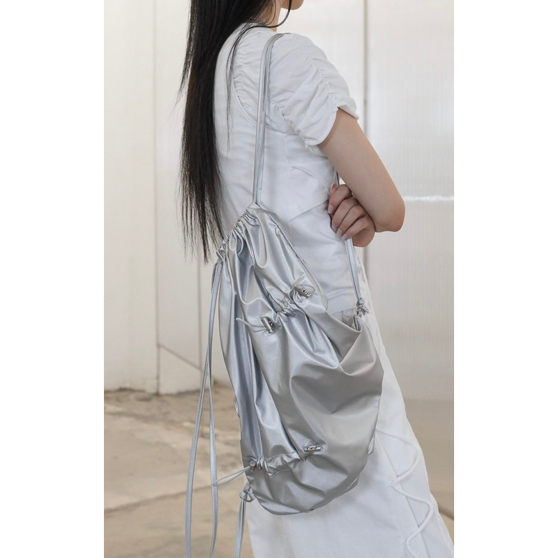 tw-11134207-7r98z-lmnhghy73vrt71