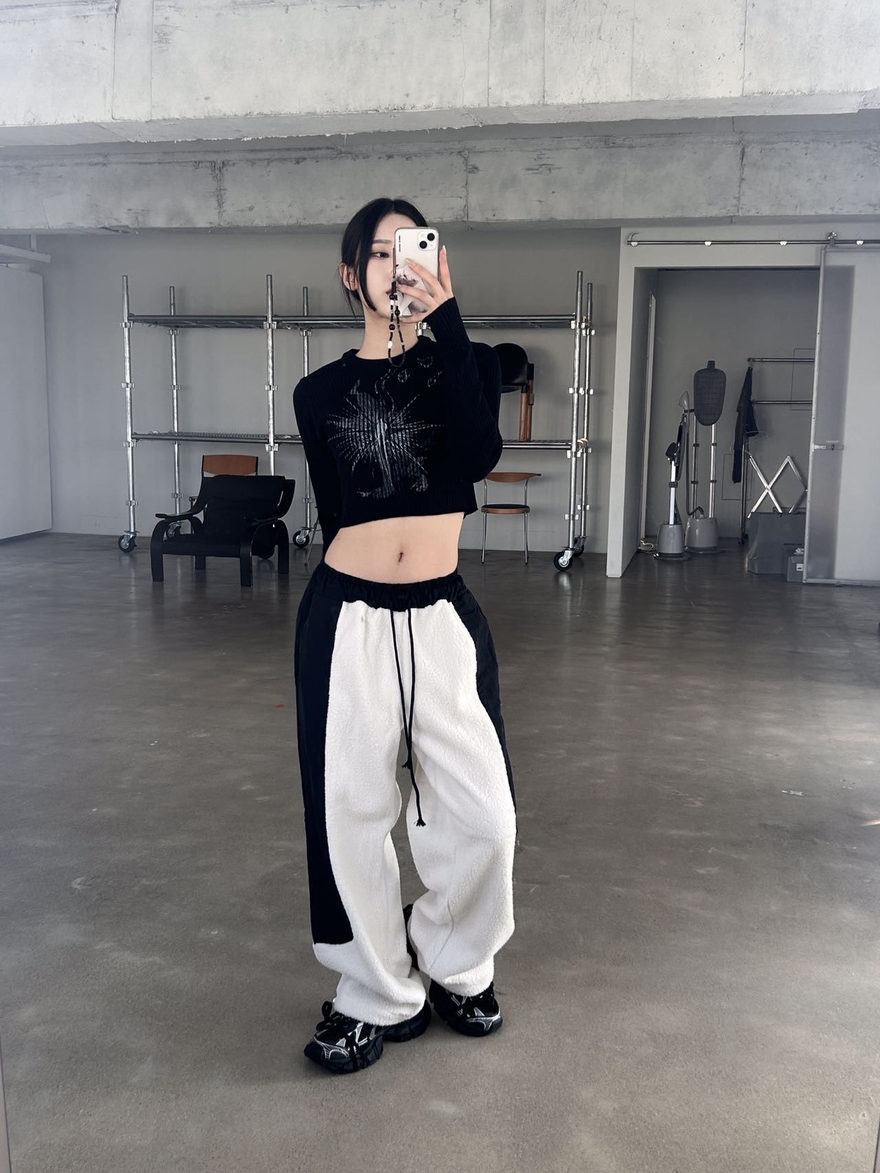 44b6430817f24a57860fda487806419e