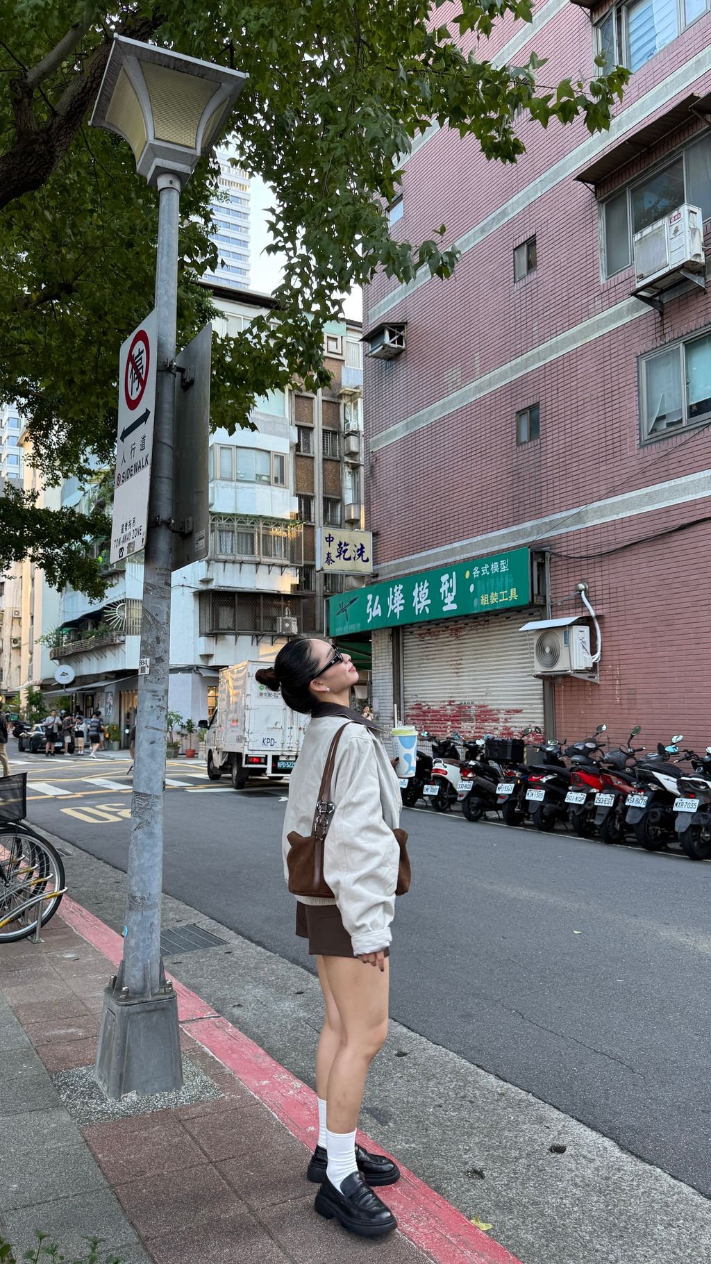 image_186AB12E-4C51-4EE5-ADAB-7A933683D594_1764220783