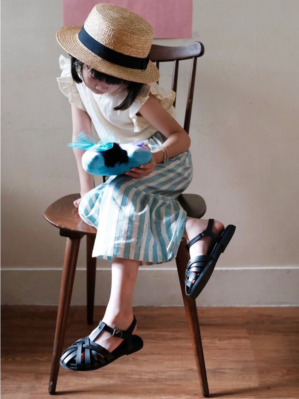 tw-11134207-7r98w-lxm3l8424u1y5d