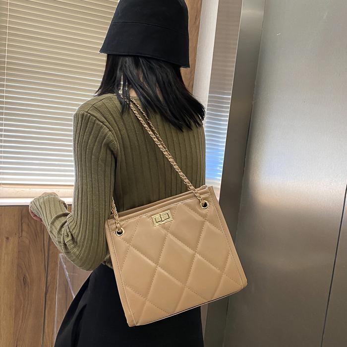 e5d4e464f7db4eb39e0ea307a63e18db~tplv-aphluv4xwc-origin-jpeg