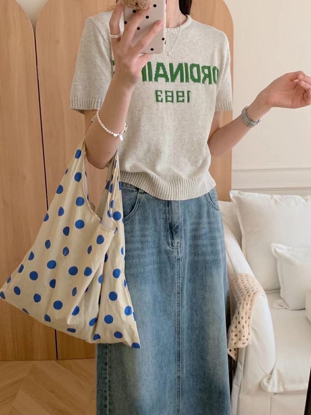 E36012F0-EBE9-4E6C-B8DD-087B72F41161