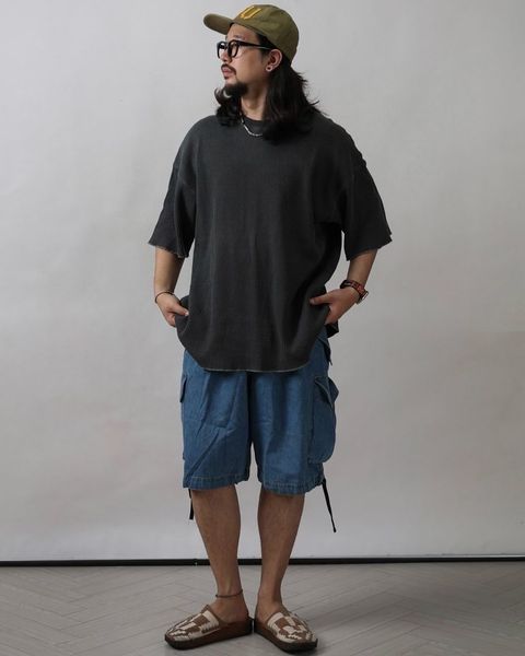 B64EF929-8F81-4D9E-9BA7-B07B74E39ADE