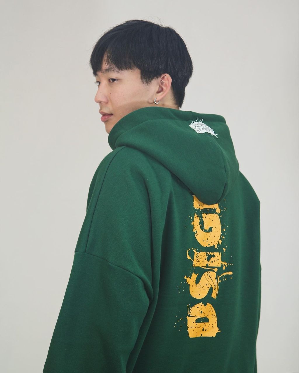 703332E0-BF8F-4621-90C3-A977D0140AD4