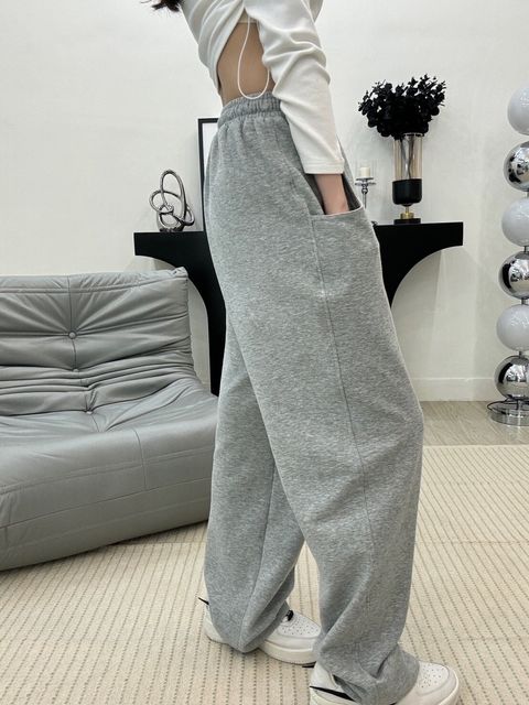LINE_ALBUM_棉褲（未調色）_240405_1