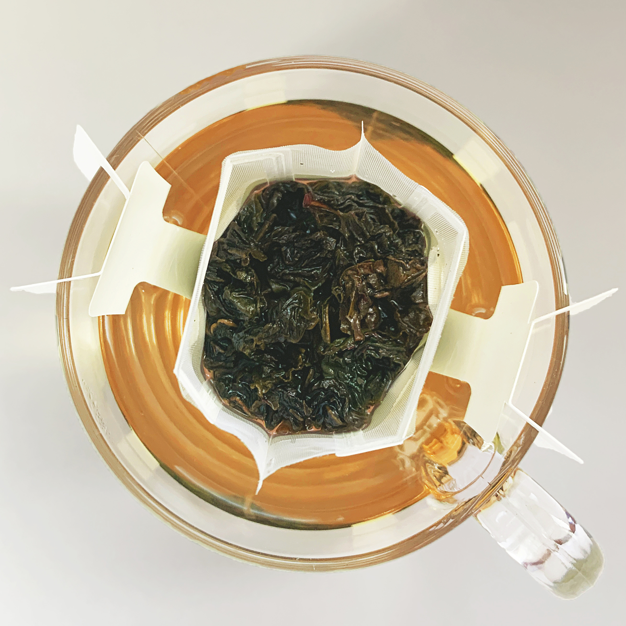 濾掛_泡茶上視圖_紅茶