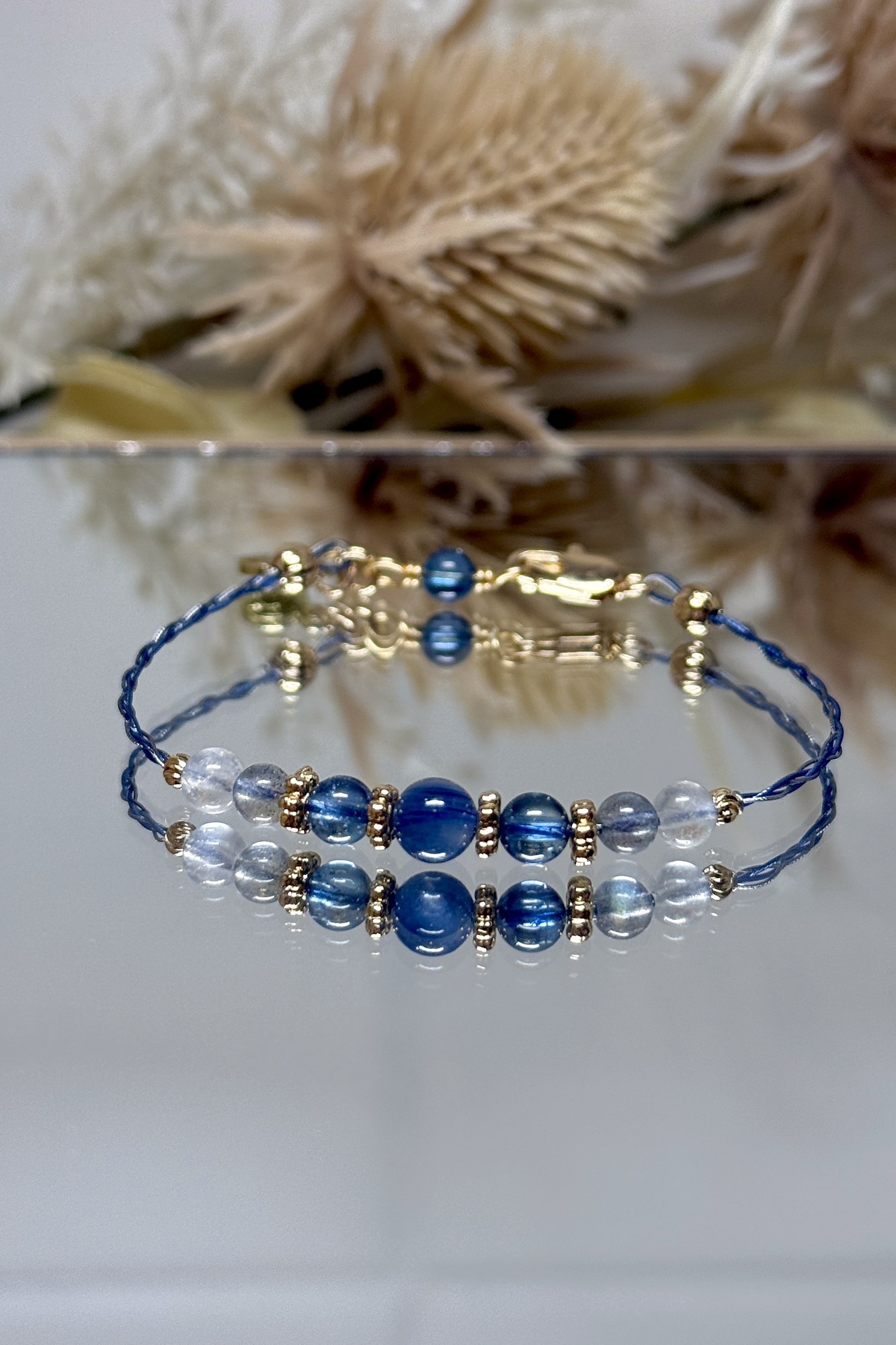 blue-artist-2