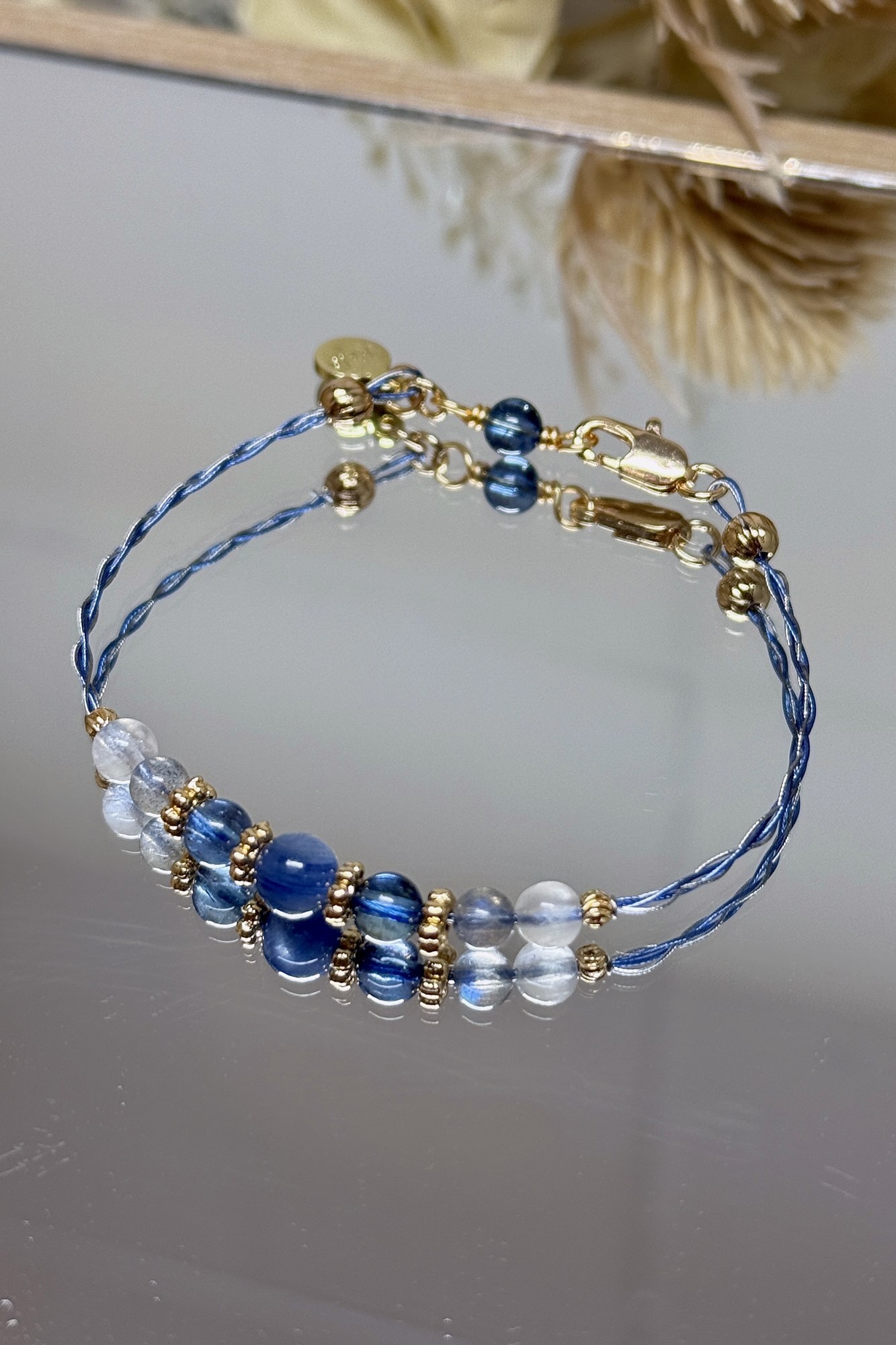 blue-artist-1