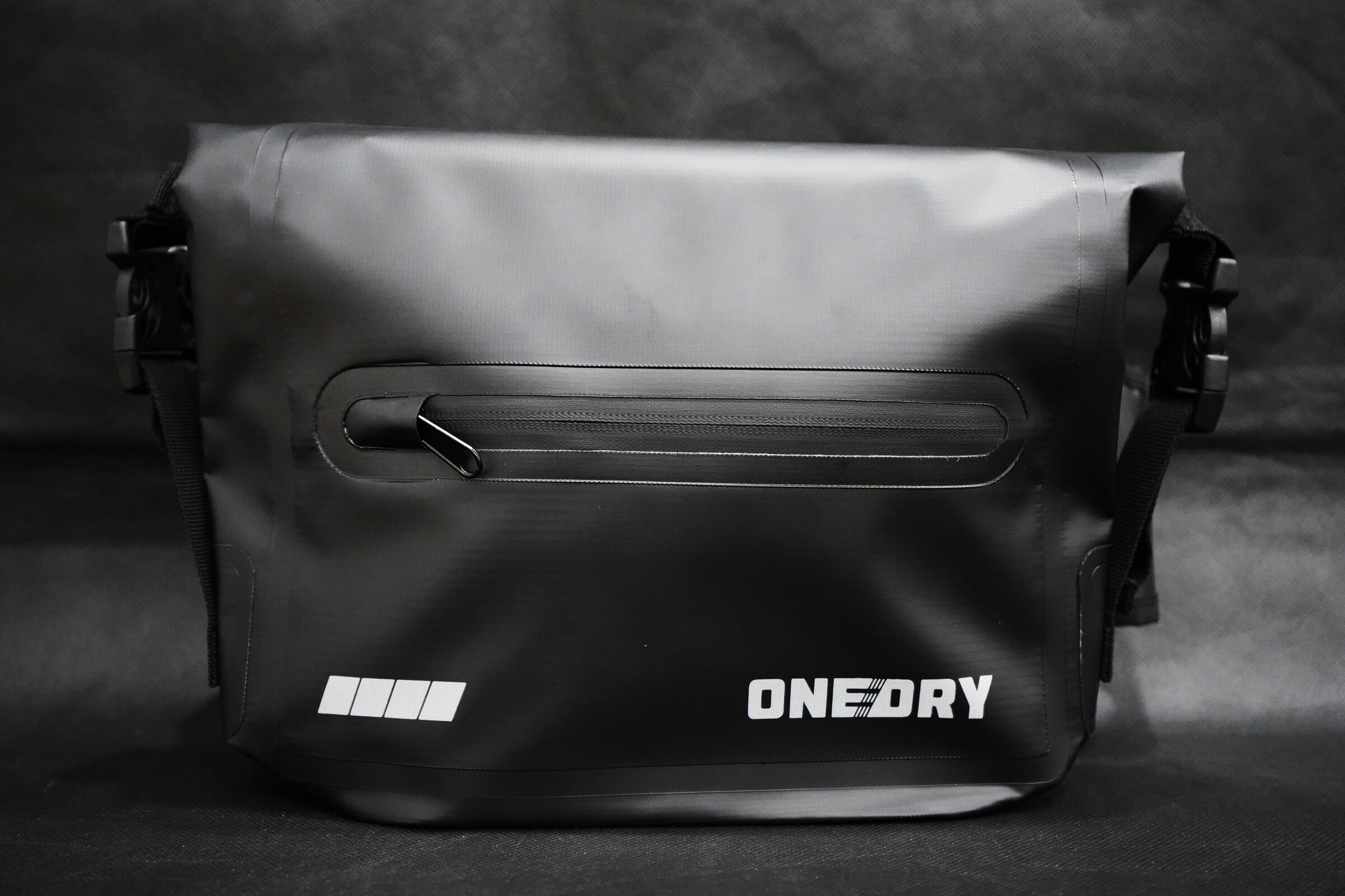 ONEDRY BOOST 1.0 WAIST BAG (BLACK)