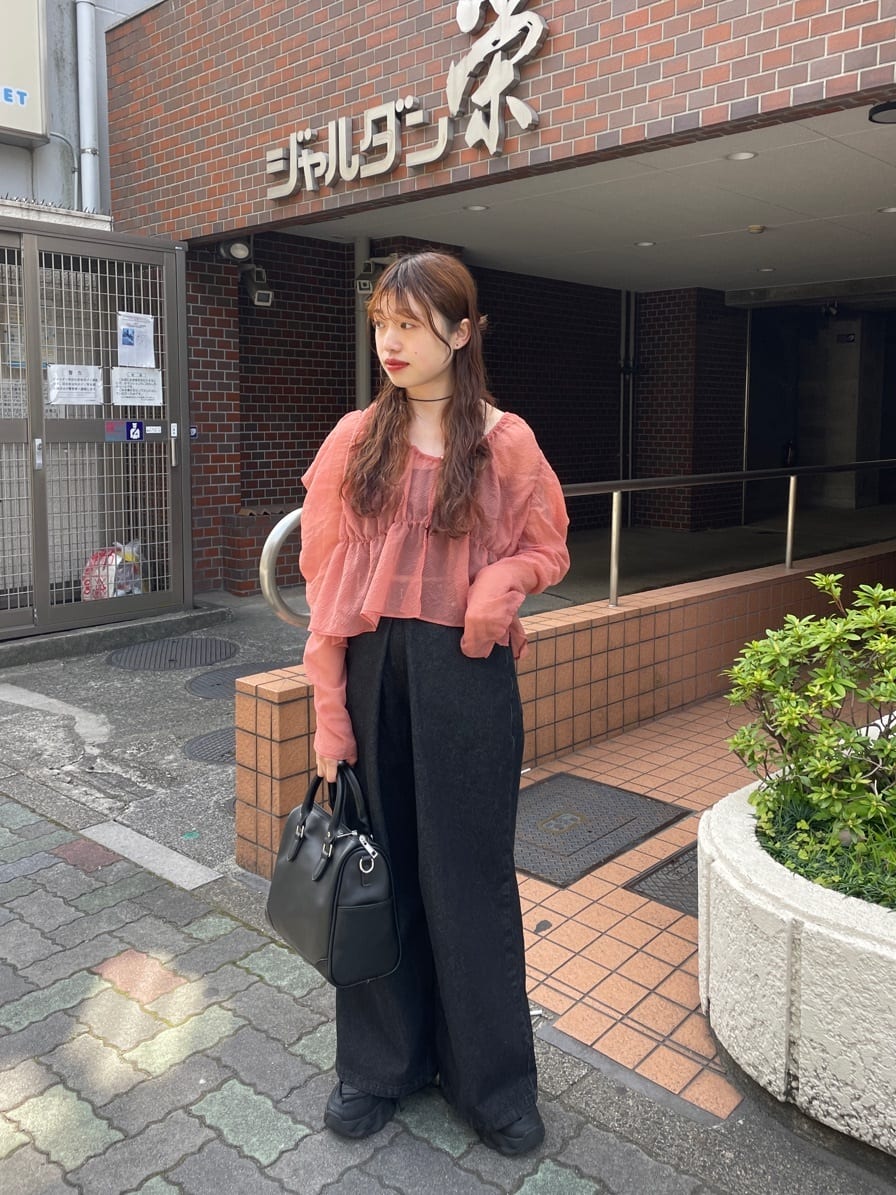 22