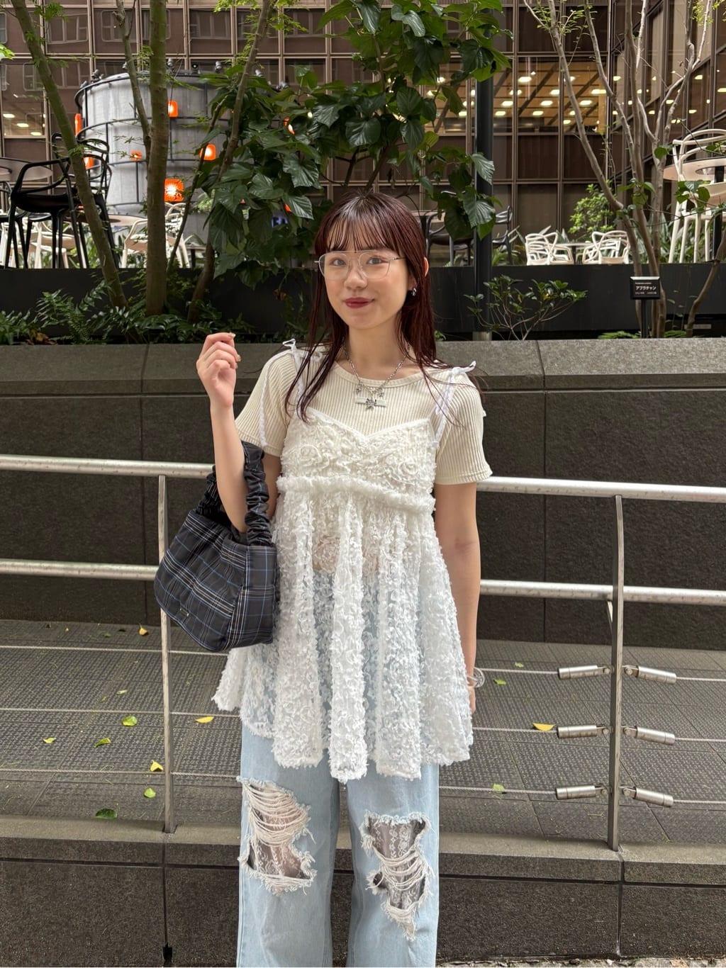 11