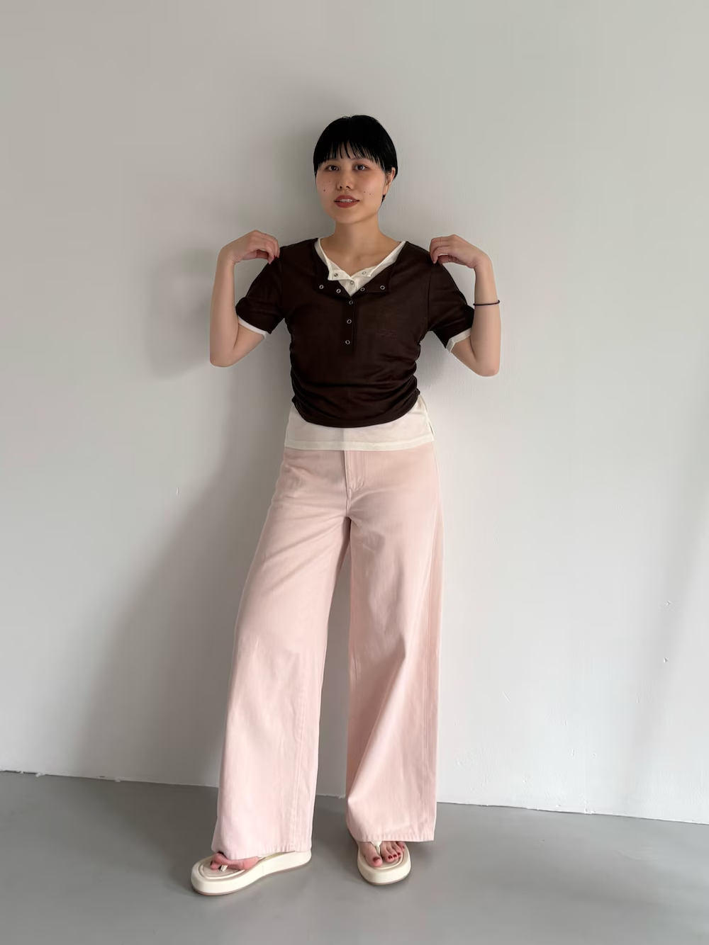 23