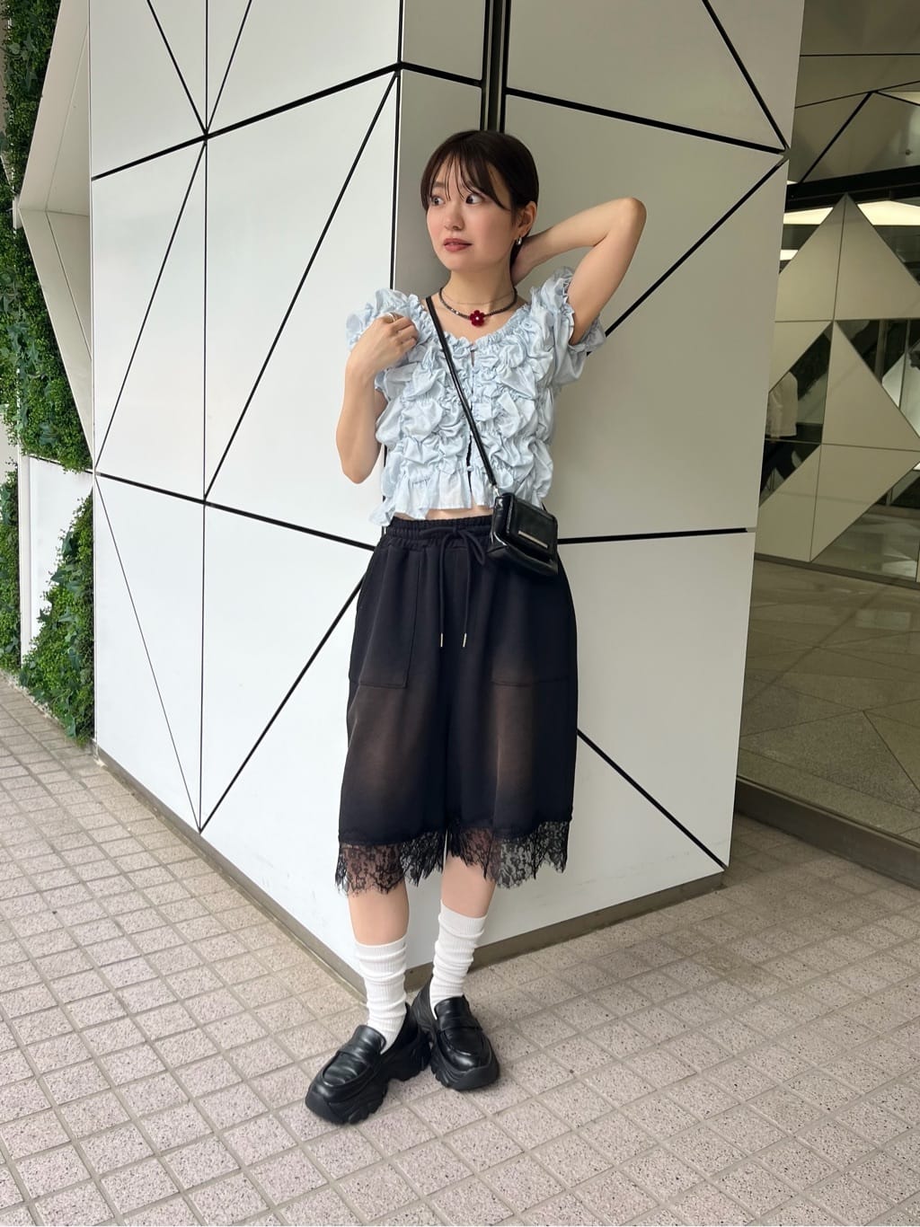 3 2